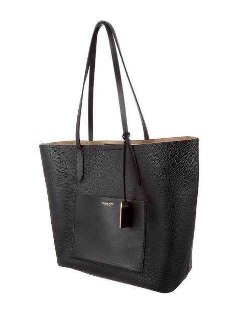 michael kors shopping tote.